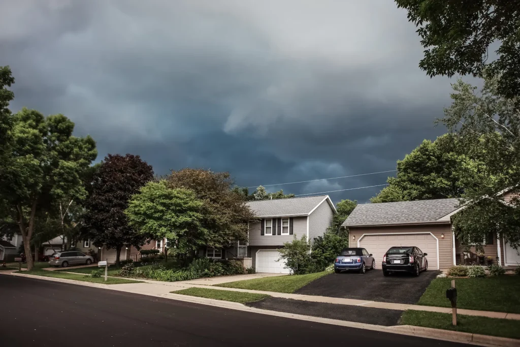bad storm that will cause roof damage New Baden IL