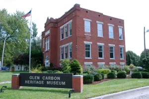 Crown Roofing near Glen Carbon IL